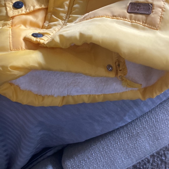 Boys 18M Yellow Jacket Coat For All Mankind 7 - Picture 8 of 11